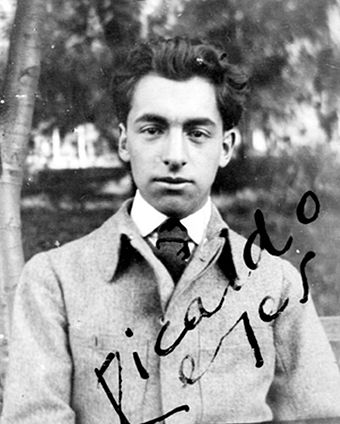 images/kgs-YoungNeruda.jpg